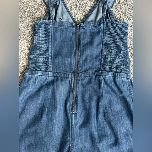 Express Y2K denim wide leg jumper with ruffled straps size 4 - Picture 10 of 10